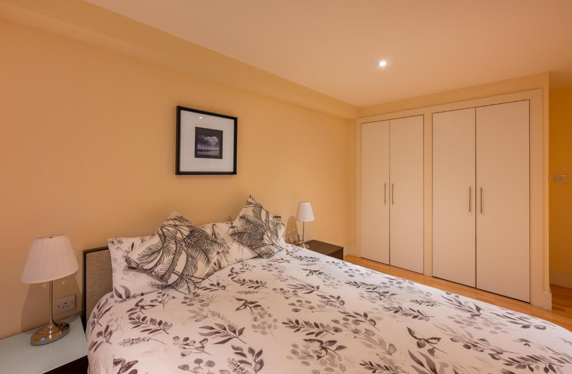 Morden Apartment in Central London By River Thames Exterior foto
