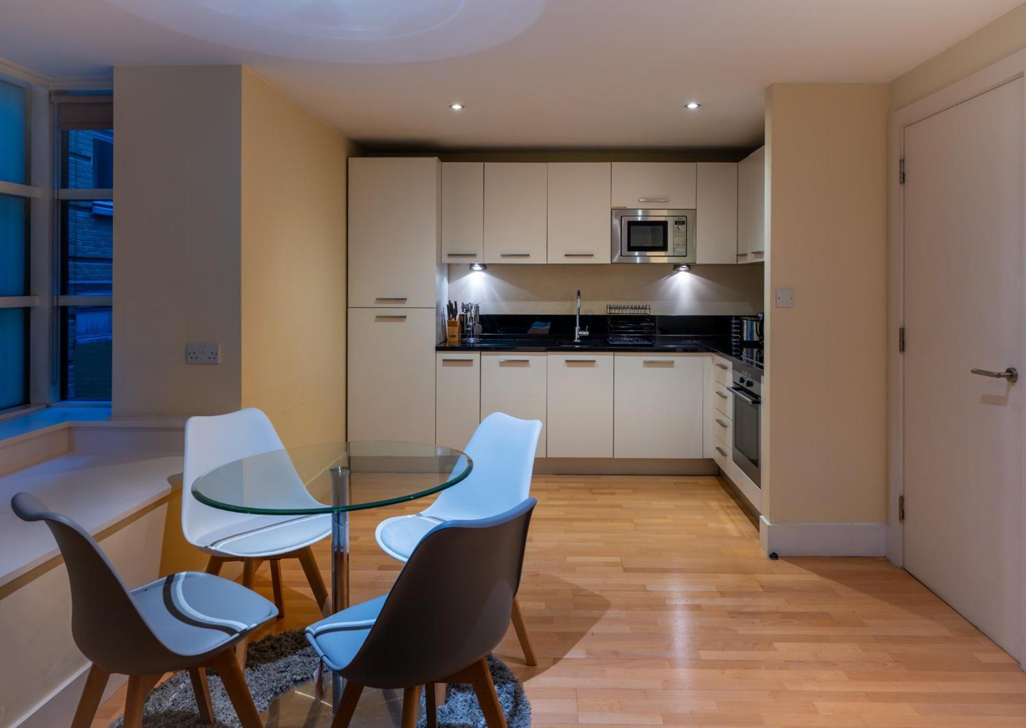 Morden Apartment in Central London By River Thames Exterior foto